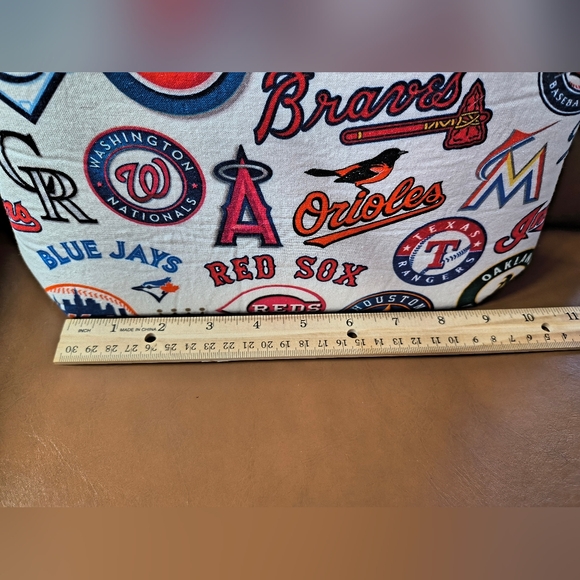 MLB Tradition Cotton Clutch/Makeup Bag - Picture 7 of 8